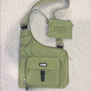 Baggallini Lime Green Crossbody Bag and Wallet